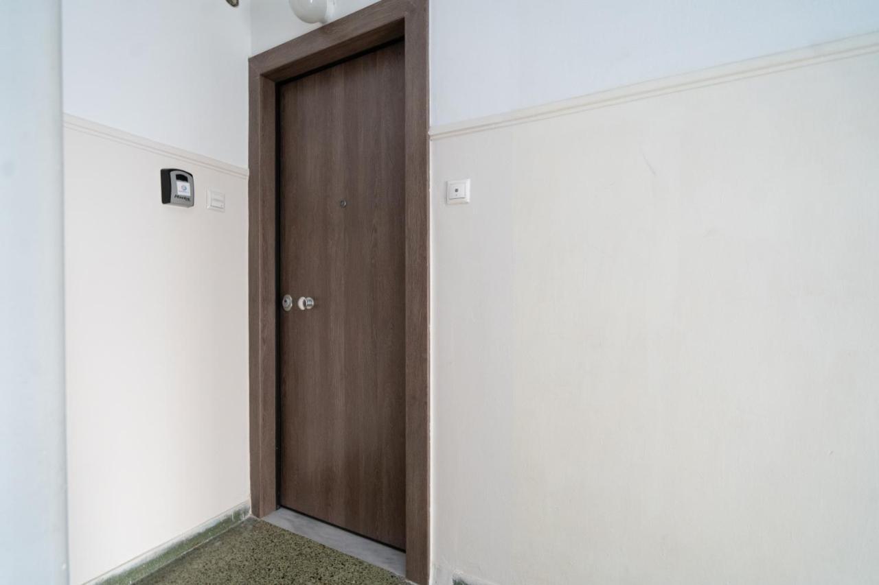 Ferienwohnung Athens Experience In Exarchia, Big Terrace Exterior foto